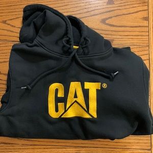 Caterpillar sweatshirt size medium